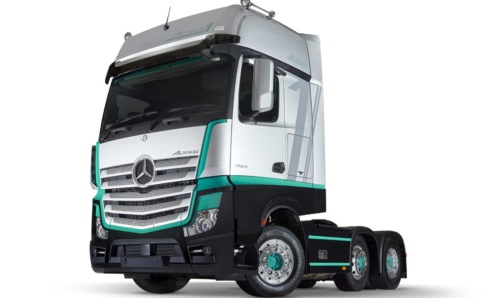 Аренда автовоза Mercedes-Benz Actros 1832